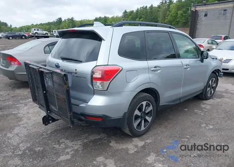 2017 Subaru Forester 2.5I Premium z USA, uszkodzony, nr VIN JF2SJAGC7HH561242